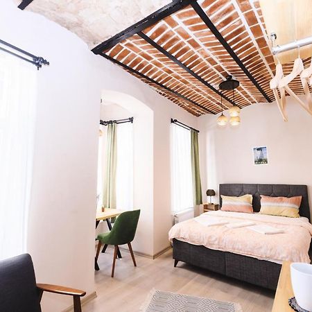 Turan33 Apartment Истанбул Екстериор снимка
